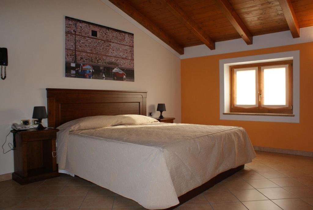Relais Corte Pontigliardo Colà Zimmer foto