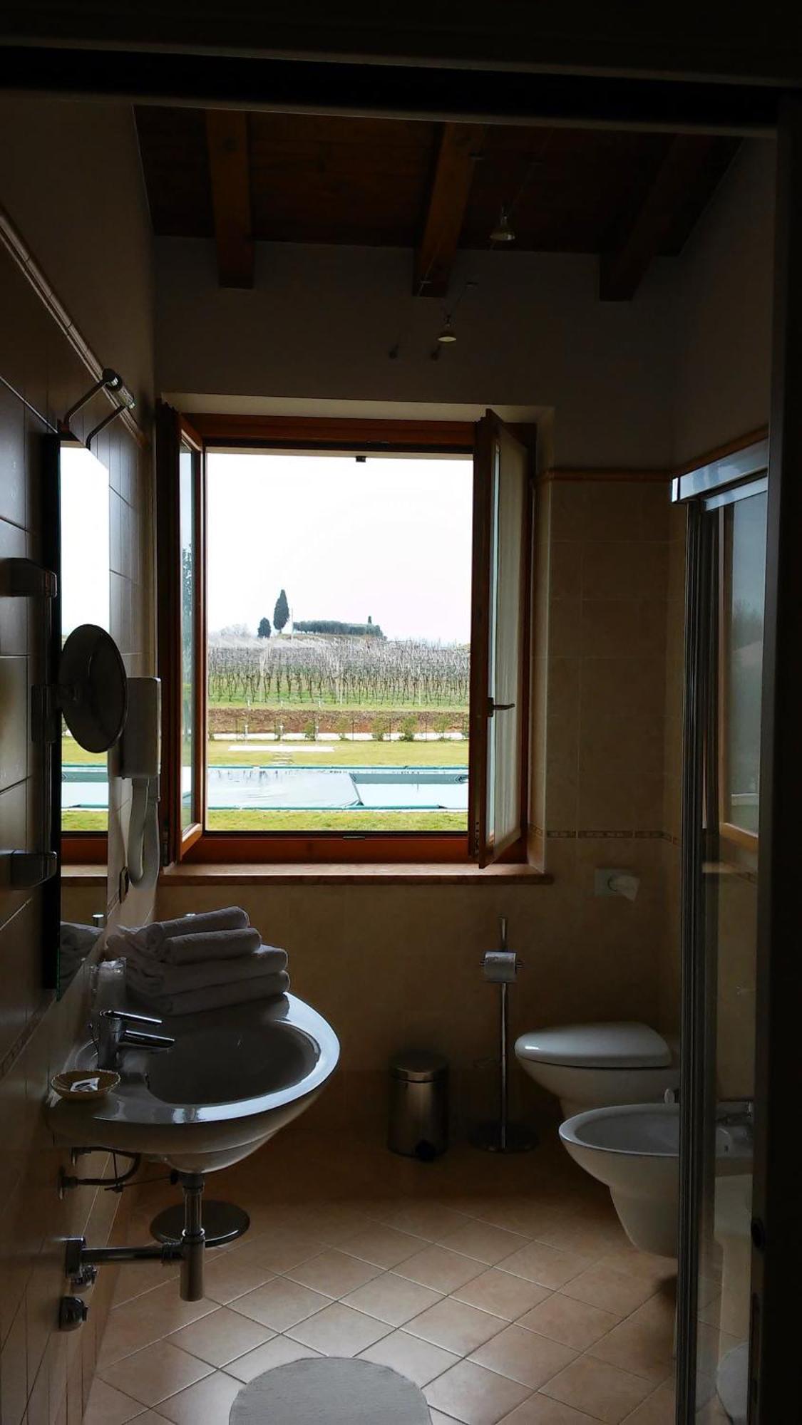 Relais Corte Pontigliardo Colà Zimmer foto